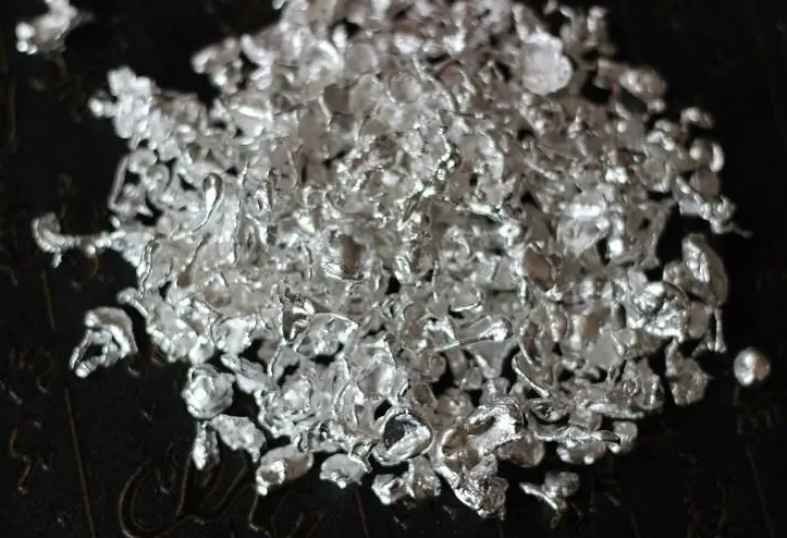 普潤(rùn)貿(mào)易有限公司，專業(yè)高價(jià)回收銀廢料，當(dāng)場(chǎng)結(jié)算，讓您輕松實(shí)現(xiàn)資源變現(xiàn)！